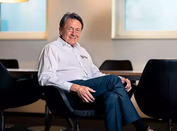 Ralph-Gerald Schlüter äußert sich zu den Vorwürfen verschiedener Teilnehmer nach dem 12h-Rennen Titel-Bild zur News: Ralph-Gerald Schlüter äußert sich zu den Vorwürfen verschiedener Teilnehmer nach dem 12h-Rennen