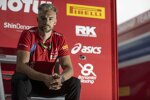 Leon Camier 