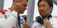 Mick Schumacher mit Ayao Komatsu, dem leitenden Renningenieur des Haas-Formel-1-Teams