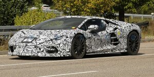 Lamborghini Aventador: V12-Nachfolger zeigt sich als Erlkönig