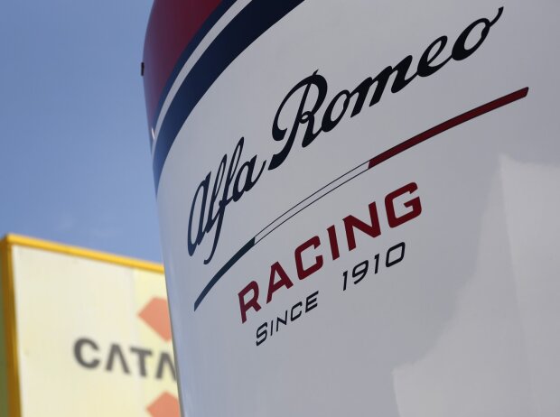 Titel-Bild zur News: Logo von Alfa Romeo Racing
