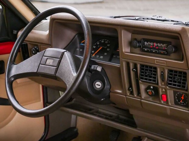 Cockpit des Opel Corsa A