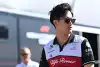 Bild zum Inhalt: "Überraschung der Saison": Guanyu Zhou fährt auch 2023 für Alfa Romeo Formel 1