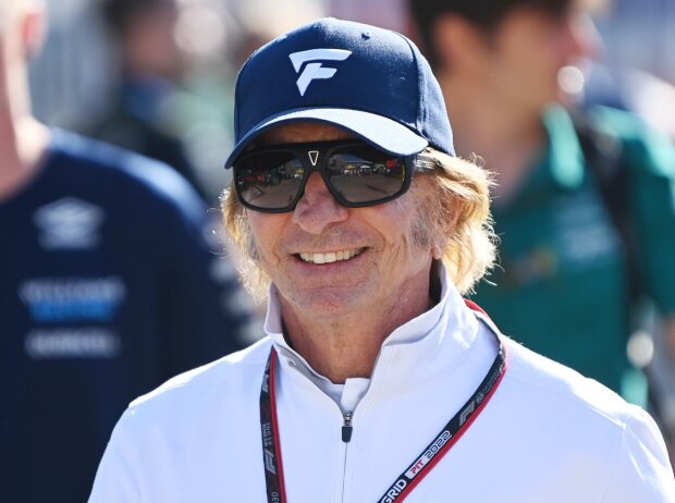 Titel-Bild zur News: Emerson Fittipaldi glaubt nicht, dass Mercedes Ferrari noch abfängt
