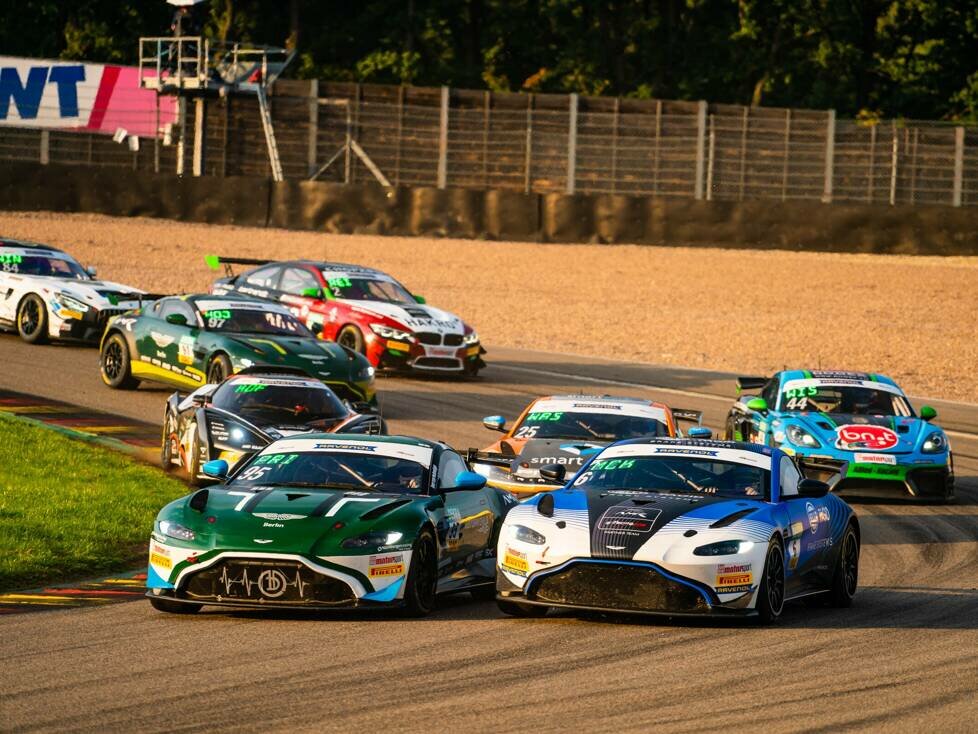 Geschichten aus dem Fahrerlager der ADAC GT4 Germany auf dem Sachsenring