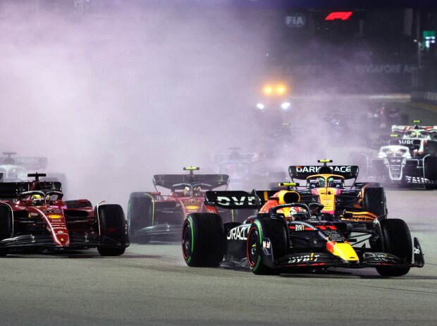Titel-Bild zur News: Formel-1-Start in Singapur 2022