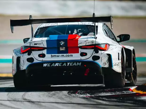 BMW M4 GT3 von WRT beim Test in Barcelona Titel-Bild zur News: BMW M4 GT3 von WRT beim Test in Barcelona