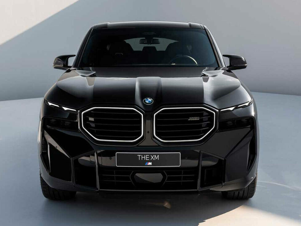 BMW XM