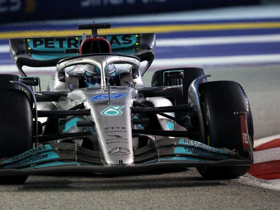 George Russell im Mercedes W13 in Singapur 2022