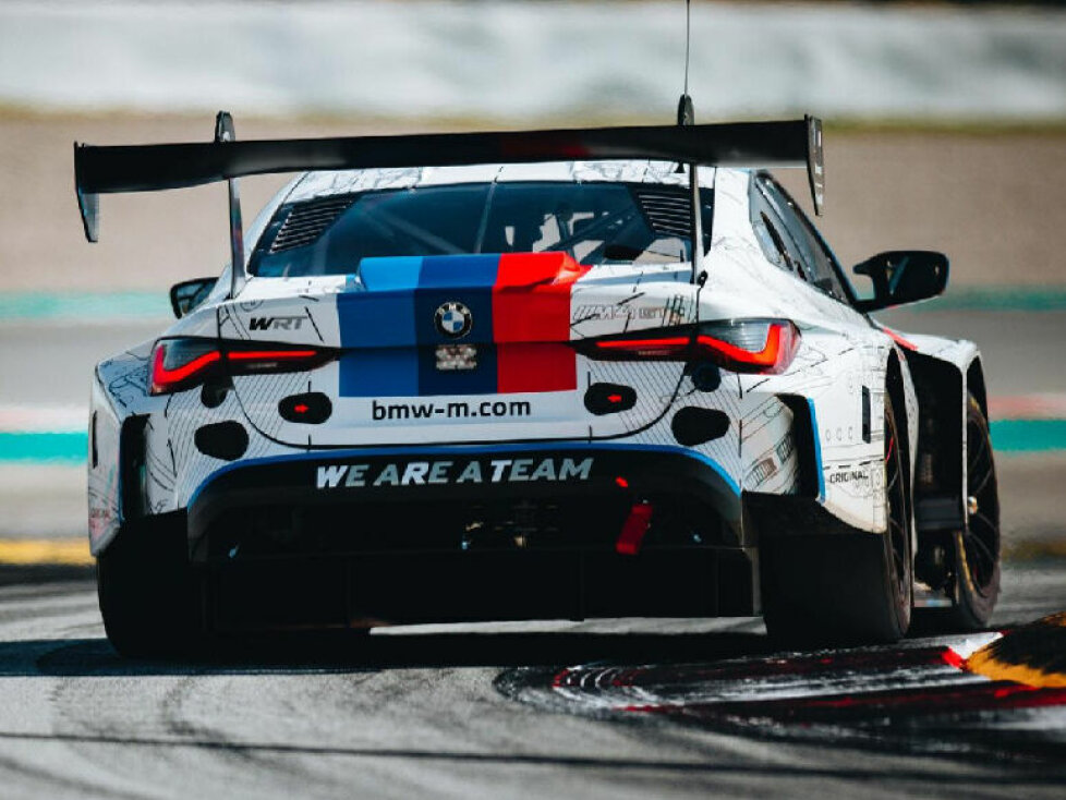 BMW M4 GT3 von WRT beim Test in Barcelona