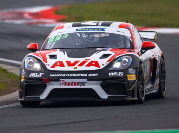 Möller-Madsen fährt seit Jahren in der ADAC GT4 Germany und auch bei internationalen GT4-Rennen Möller-Madsen fährt seit Jahren in der ADAC GT4 Germany und auch bei internationalen GT4-Rennen