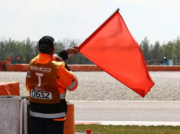 Titel-Bild zur News: Rote Flagge