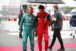 Sebastian Vettel (Aston Martin) und Carlos Sainz (Ferrari) 