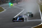 Esteban Ocon (Alpine) und Lewis Hamilton (Mercedes) 