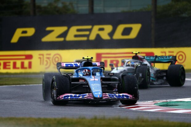 Esteban Ocon Lewis Hamilton Alpine Alpine F1Mercedes Mercedes F1 ~Esteban Ocon (Alpine) und Lewis Hamilton (Mercedes) ~ 