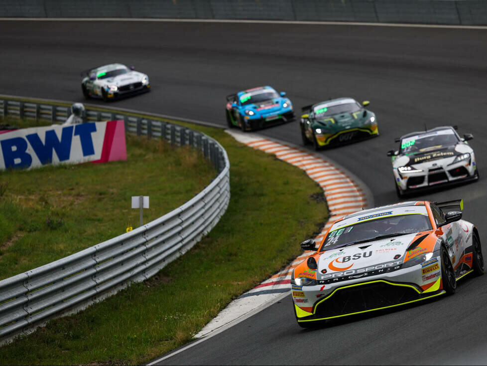 Renn-Action der ADAC GT4 Germany in Zandvoort