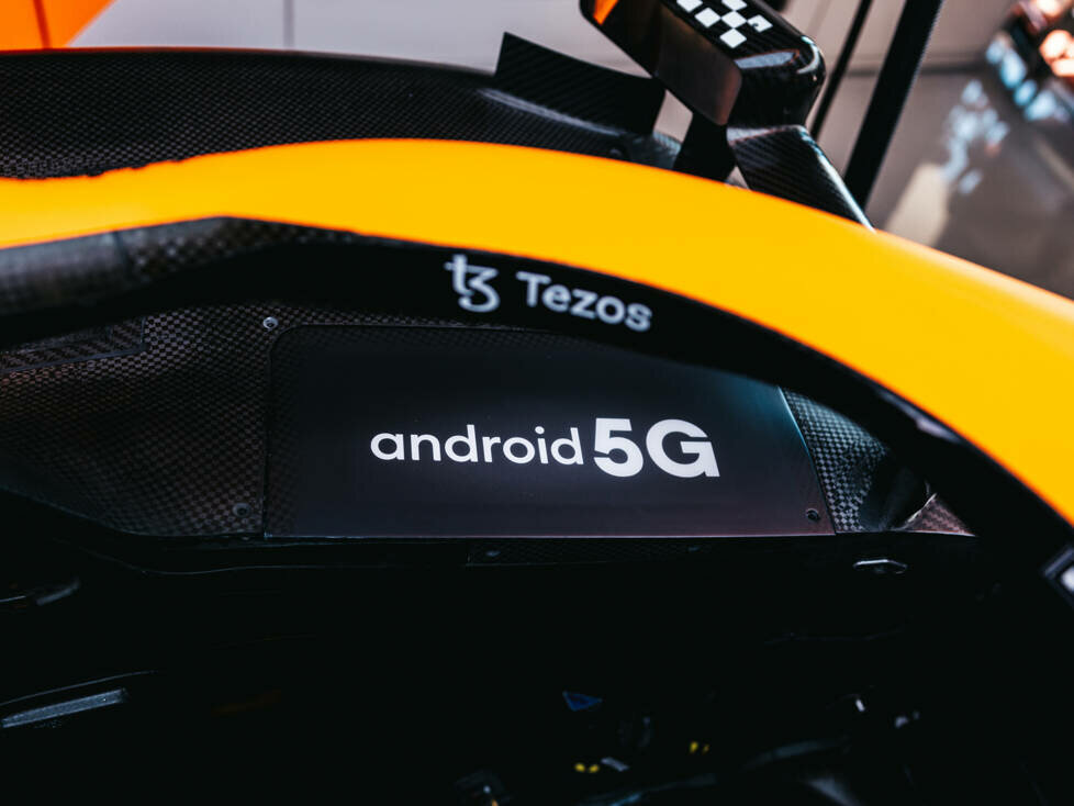McLaren-Leuchtpanel