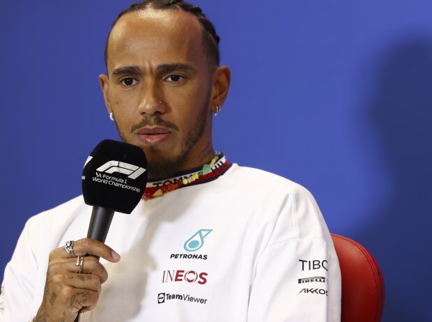 Titel-Bild zur News: Lewis Hamilton (Mercedes) bei der Pressekonferenz vor dem Formel-1-Rennen in Austin 2022