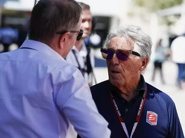 Titel-Bild zur News: Mario Andretti beim Formel-1-Rennen in Austin 2022