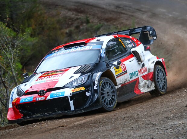 Titel-Bild zur News: Sebastien Ogier im Toyota GR Yaris Rally1 bei der Rallye Spanien 2022