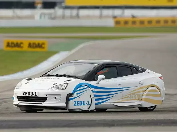 ZEDU-1, Hockenheim, Demo-Fahrt, ADAC GT Masters, 2022 Titel-Bild zur News: ZEDU-1, Hockenheim, Demo-Fahrt, ADAC GT Masters, 2022