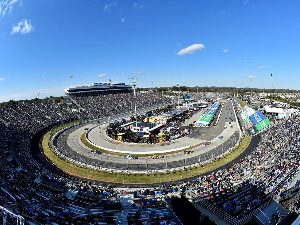 NASCAR-Action auf dem Martinsville Speedway