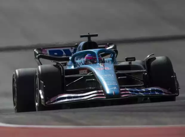 Fernando Alonso (Alpine A522) im Formel-1-Rennen von Austin 2022 Titel-Bild zur News: Fernando Alonso (Alpine A522) im Formel-1-Rennen von Austin 2022