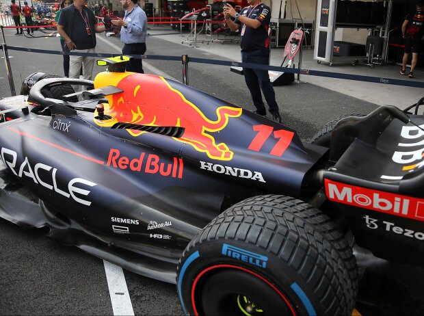 Red Bull RB18