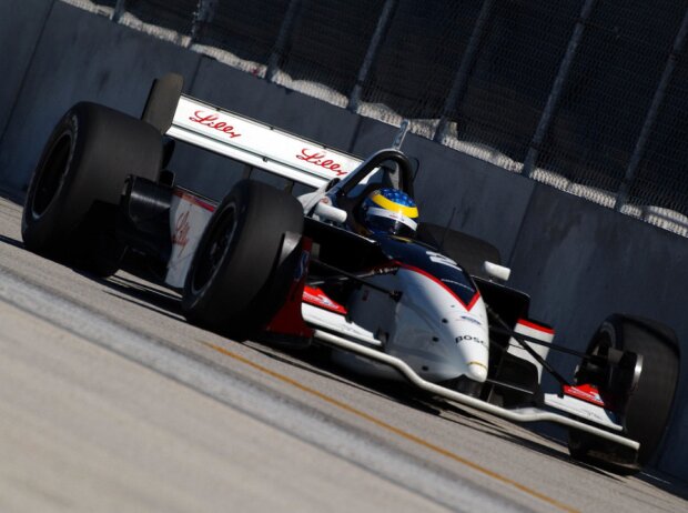 Sebastien Bourdais bei seinem CART-Debüt in St. Petersburg 2003 für Newman/Haas Sebastien Bourdais bei seinem CART-Debüt in St. Petersburg 2003 für Newman/Haas