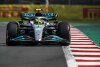 Bild zum Inhalt: Lewis Hamilton: "Am Kurvenausgang fiel die Leistung kurz aus"