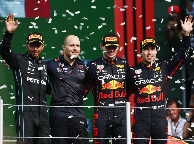 Lewis Hamilton, Max Verstappen, Sergio Perez Lewis Hamilton, Max Verstappen, Sergio Perez