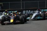 Max Verstappen (Red Bull), George Russell (Mercedes) und Lewis Hamilton (Mercedes) 
