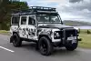 Bild zum Inhalt: Land Rover bringt den Defender Works V8 Trophy II ab 268.000 Euro