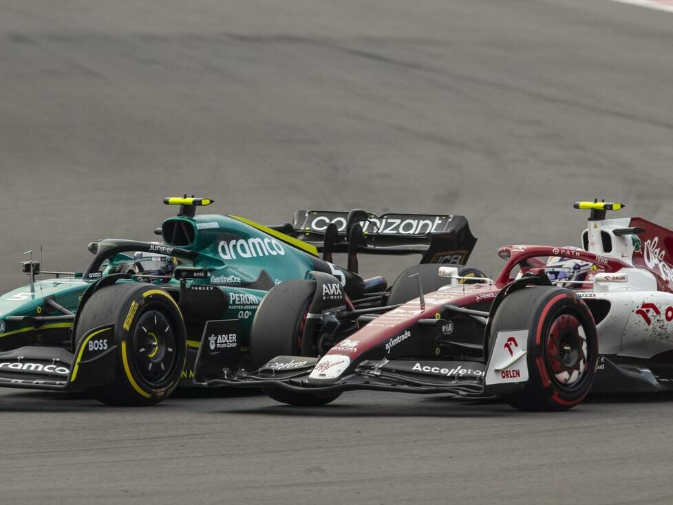 Guanyu Zhou, Sebastian Vettel