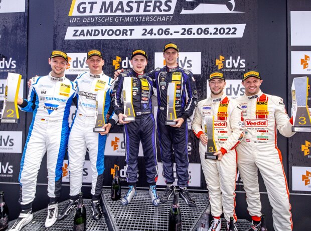 Podium ADAC GT Masters Zandvoort 2022 (Samstag) Podium ADAC GT Masters Zandvoort 2022 (Samstag)