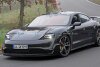 Bild zum Inhalt: Porsche Taycan: Neue Versionen als Erlkönige erwischt