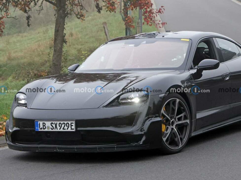 Porsche Taycan Turbo GT als Erlkönig