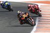 Brad Binder in Valencia mit starker Aufholjagd: KTM in Teamwertung Zweiter