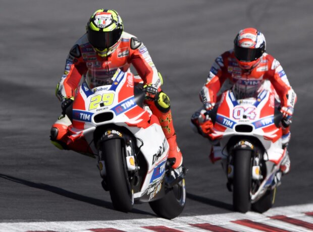 Iannone, Dovizioso Iannone, Dovizioso