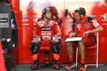 Enea Bastianini (Ducati) mit Crewchief Marco Rigamonti