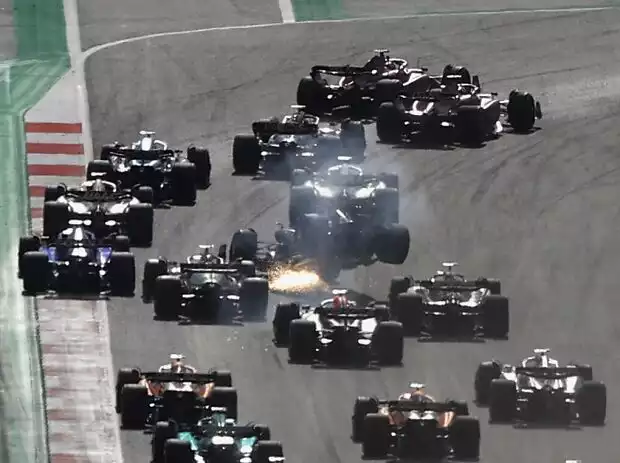 Titel-Bild zur News: Start zum Formel-1-Sprintrennen 2022 in Spielberg in Österreich