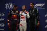 Max Verstappen (Red Bull), Kevin Magnussen (Haas) und George Russell (Mercedes) 