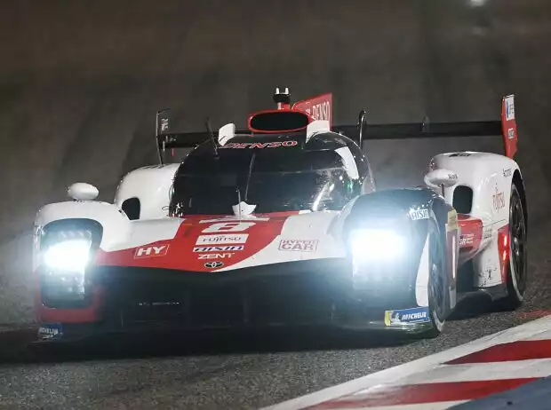 Brendon Hartley, Ryo Hirakawa und Sebastien Buemi bescherten Toyota den vierten WM-Titel hintereinander Titel-Bild zur News: Brendon Hartley, Ryo Hirakawa und Sebastien Buemi bescherten Toyota den vierten WM-Titel hintereinander