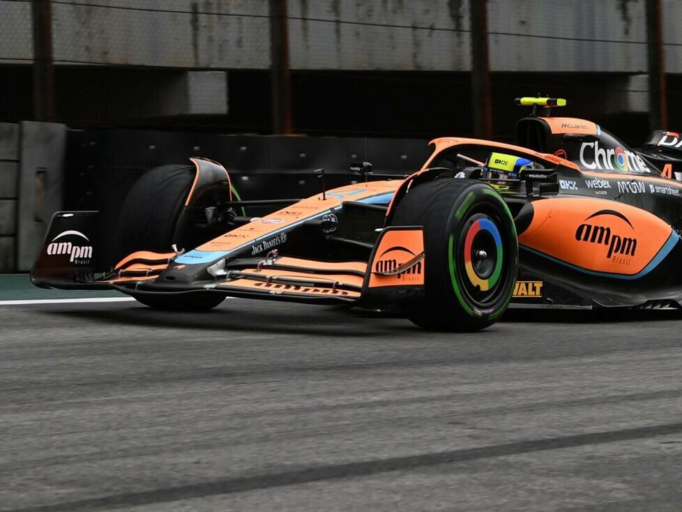 Lando Norris im McLaren MCL36 beim Formel-1-Qualifying in Brasilien 2022
