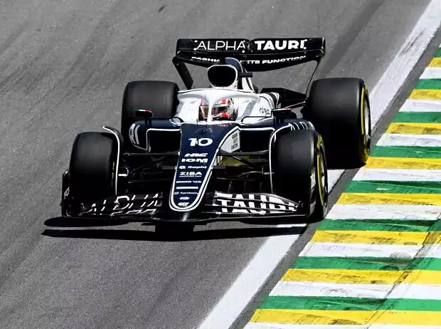 Pierre Gasly im AlphaTauri AT03 im Training zum Formel-1-Rennen in Brasilien 2022 Titel-Bild zur News: Pierre Gasly im AlphaTauri AT03 im Training zum Formel-1-Rennen in Brasilien 2022