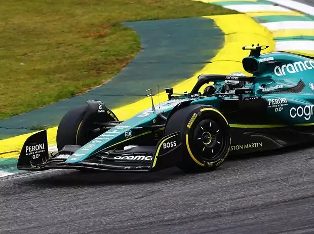 Sebastian Vettel im Aston Martin AMR22 beim Formel-1-Rennen in Brasilien 2022 Titel-Bild zur News: Sebastian Vettel im Aston Martin AMR22 beim Formel-1-Rennen in Brasilien 2022