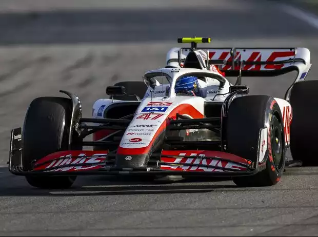 Mick Schumacher im Haas VF-22 beim Formel-1-Rennen in Brasilien 2022 Titel-Bild zur News: Mick Schumacher im Haas VF-22 beim Formel-1-Rennen in Brasilien 2022