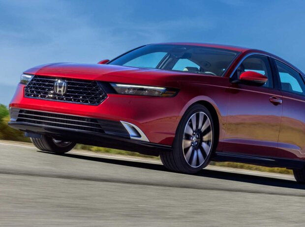 Honda Accord (2023)