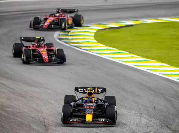 Sergio Perez, Carlos Sainz, Charles Leclerc Titel-Bild zur News: Sergio Perez, Carlos Sainz, Charles Leclerc