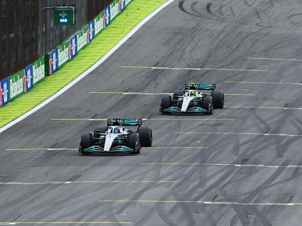 George Russell, Lewis Hamilton, Sergio Perez, Carlos Sainz